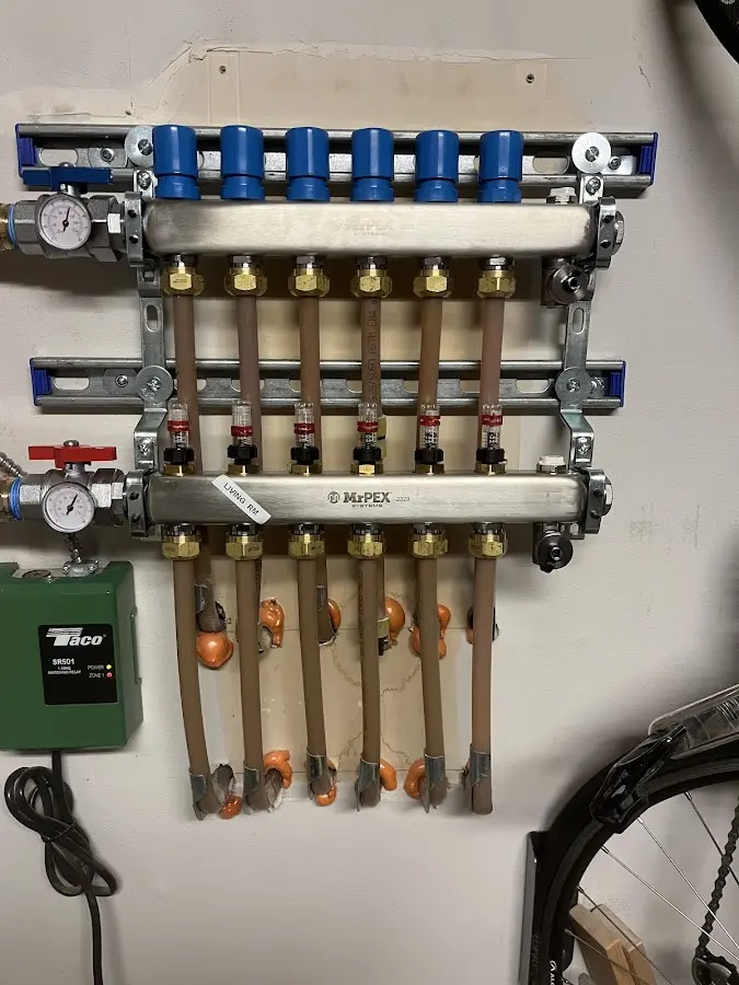 Plumber performing Gas Leak Detection at a residential property in Fort Hood